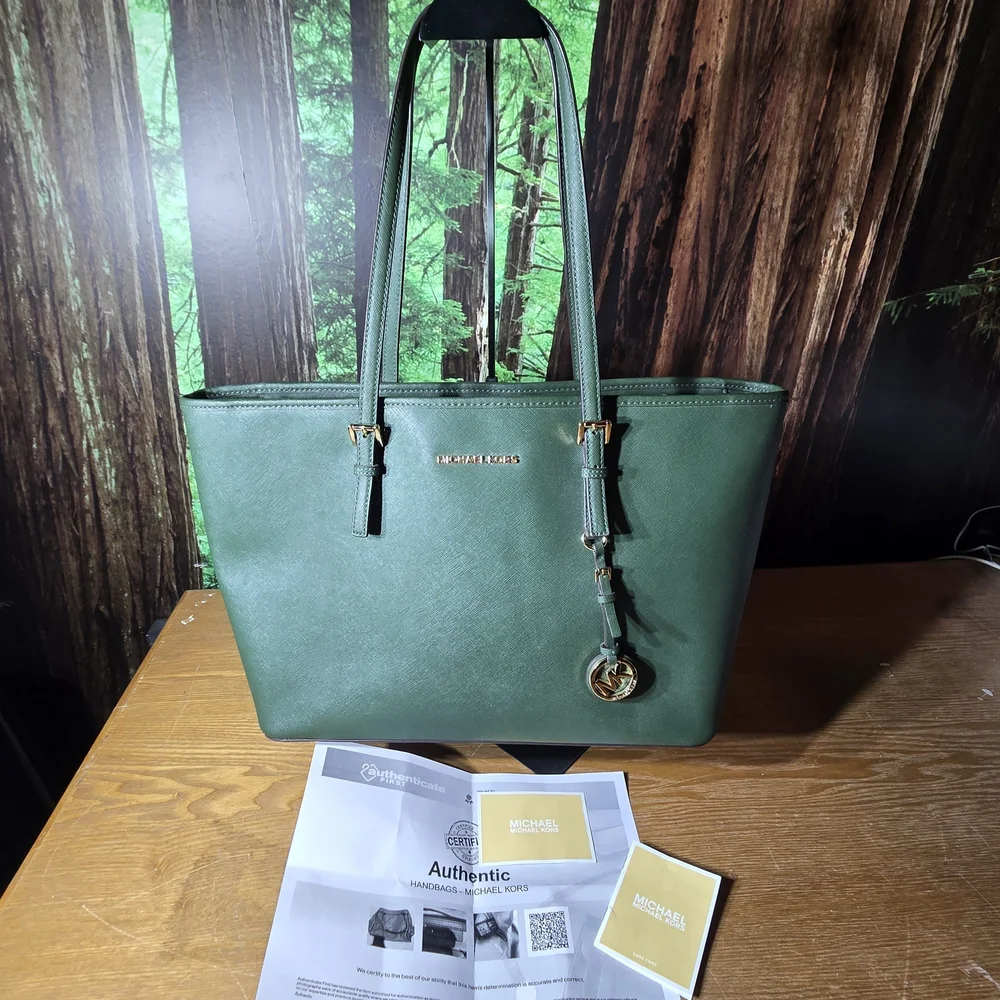 Michael Kors Green Tote Bag - Picture 2 of 13
